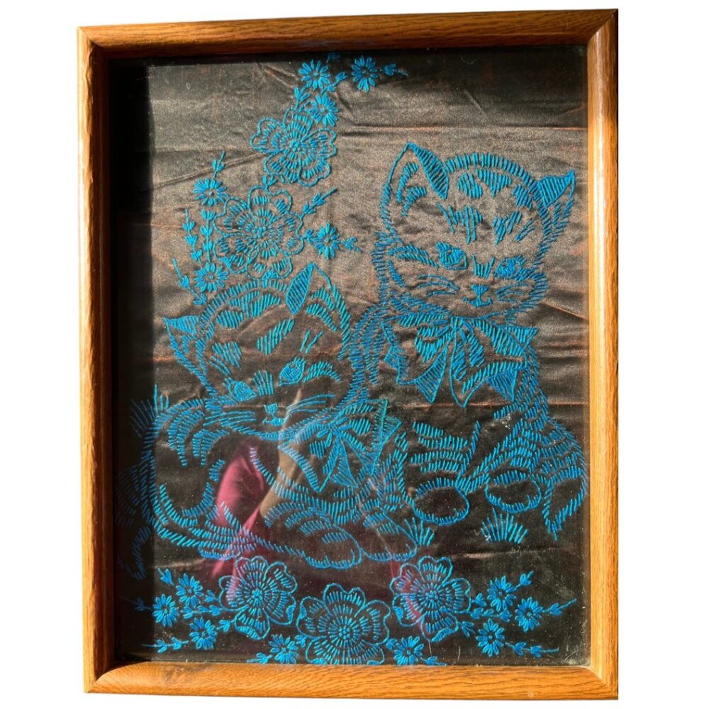 Vtg 1970s Embroidered Kittens Wall Art Framed Blue Crewel Stitch Black Fabric - Picture 9 of 14